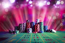 Live dealer executing Hood vs Wolf round on rtp bolagila